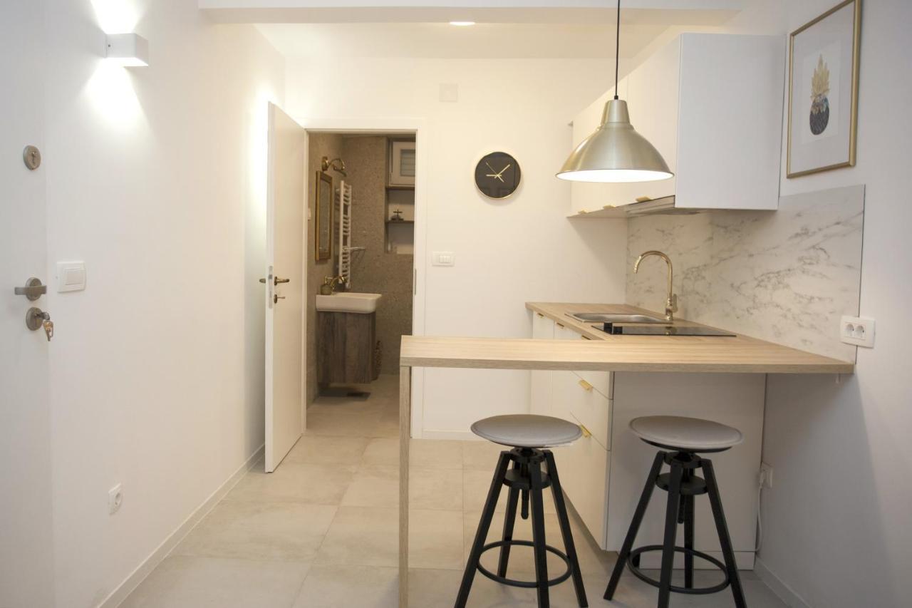 Studio Apartment Jon Split Exterior photo
